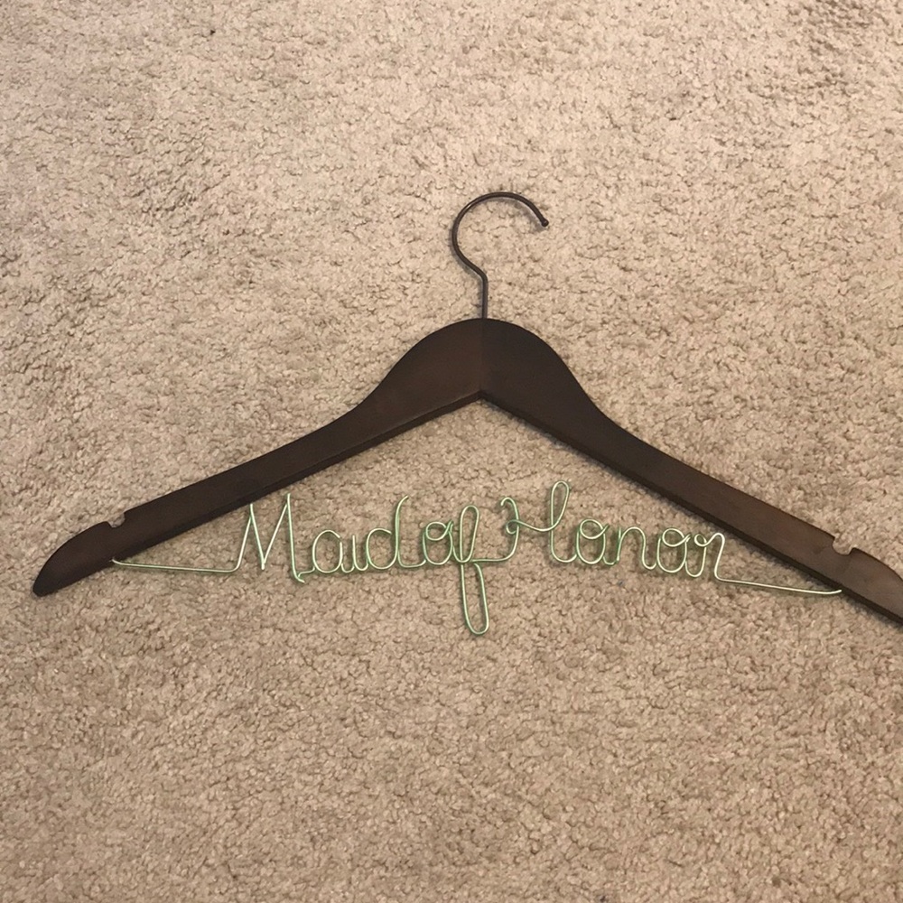 New bridal hanger